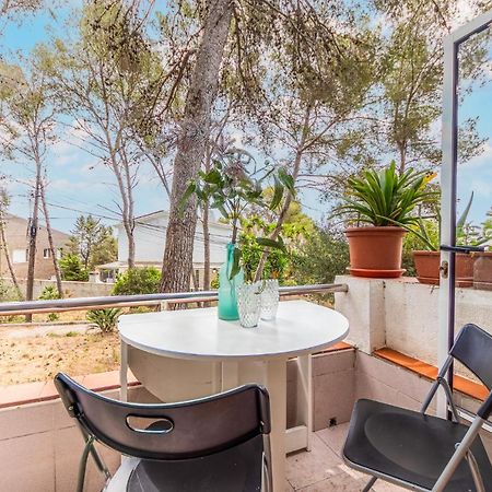 Luminoso Bungalow Con Parking Tarragona Kültér fotó