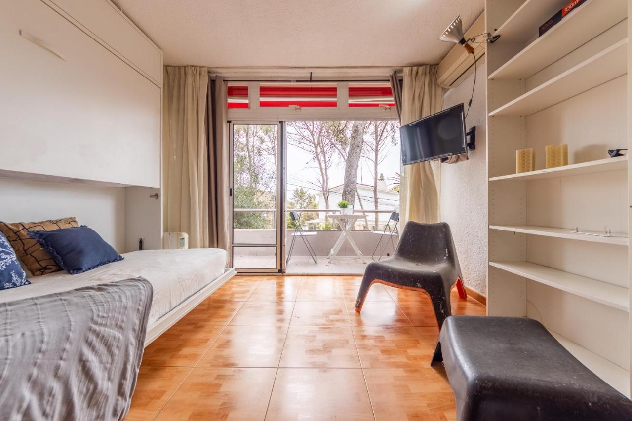 Luminoso Bungalow Con Parking Tarragona Kültér fotó