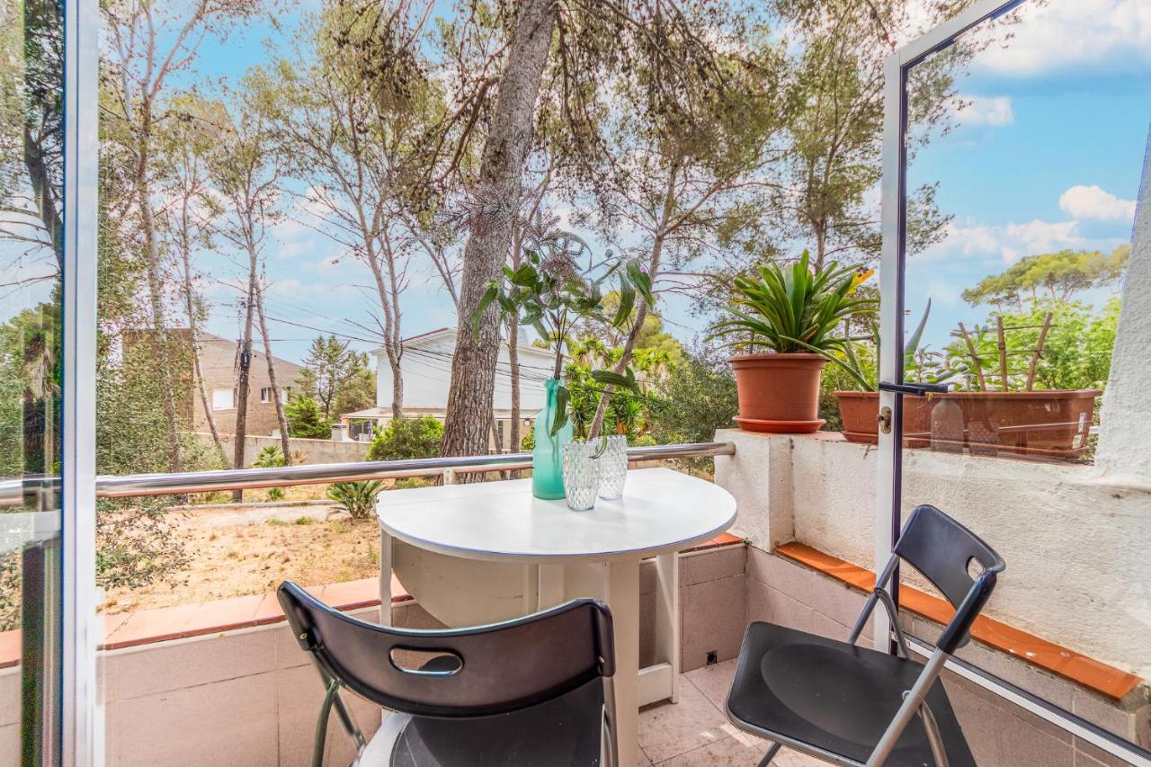 Luminoso Bungalow Con Parking Tarragona Kültér fotó