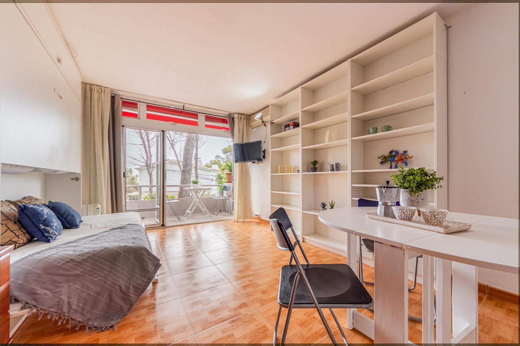 Luminoso Bungalow Con Parking Tarragona Kültér fotó
